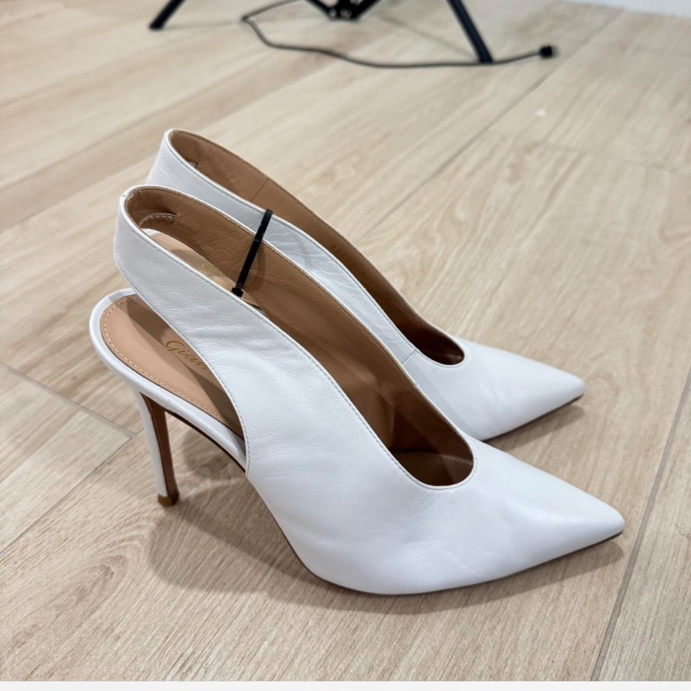 Gianvitto Rossi heels